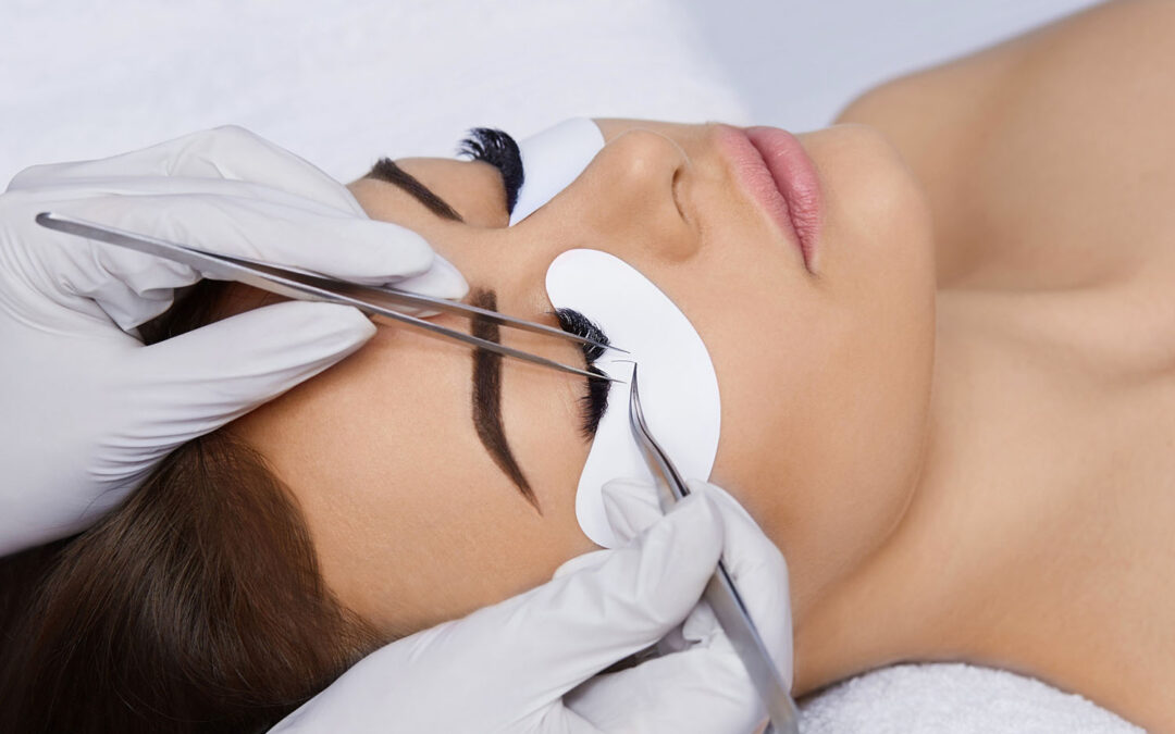 What to Know Before Your First Eyelash Extension